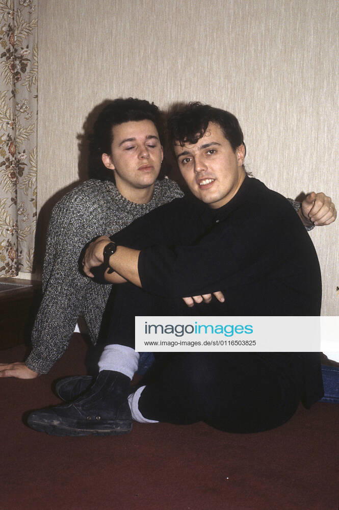 Roland Orzabal und Curt Smith von Tears for Fears bei einem Fototermin im Phonogram Records Office. London