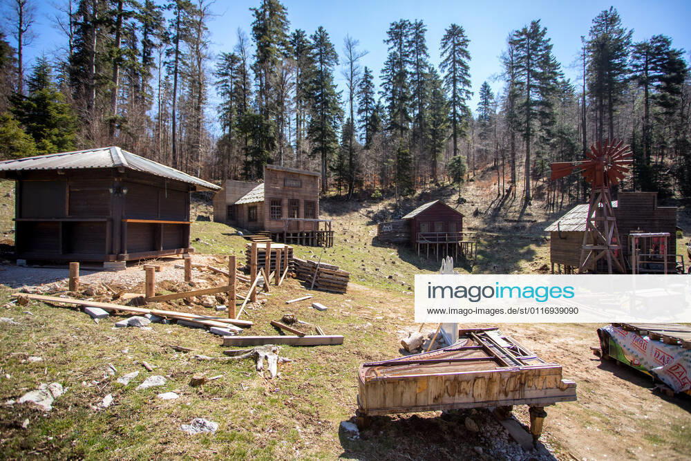 The famous cowboy village Roswell, located in the Municipality of Fužine, opened its doors to visitors The village of Roswell, where the film Winnetou was filmed, opened its doors to visitors in Fuzine, Croatia on April 24, 2021. NelxPavletic PIXSELL