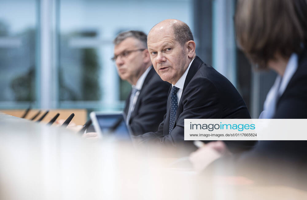 Bundesfinanzminister Olaf Scholz, SPD, aufgenommen im Rahmen einer Pressekonferenz zum Thema Steuerschaetzung, in der Bundespressekonfeenz in Berlin. 12.05.2021. Berlin Deutschland