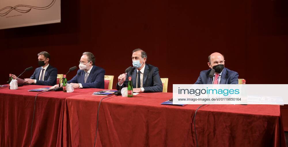 Milan, Italy Teatro alla Scala presentation of the new show season 2021-2022 with the participation of Dominique Meyer superintendent of La Scala, Giuseppe Sala mayor of Milan, Riccardo Chailly conductor, Manuel Legris dancer In the photo: Dominique Meyer superintendent of La Scala, Giuseppe Sala mayor of Milan, Riccardo Chailly conductor, Manuel Legris dancer