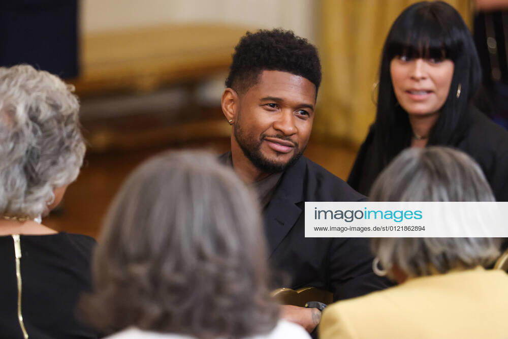 Usher am Juneteenth Gedenktag zum Ende der Sklaverei zu Gast im Weißen Haus in Washington Musician Usher arrives ahead of an event where President Joe Biden will sign the Juneteenth National Independence Day Act into law in the East Room of the White House in Washington, DC on Thursday, June 17, 2021. Pool photo by Oliver Contreras WAS20210617607 OliverxContreras
