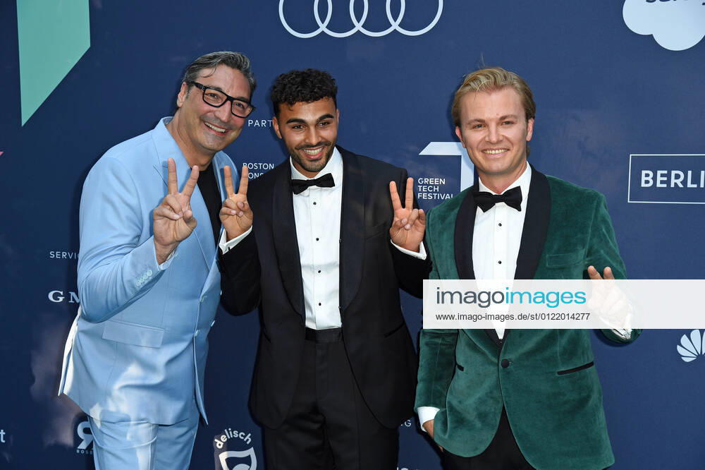 Mousse T., Younes Zarou, Nico Rosberg auf dem Green Carpet der Green Awards 2021 im Kraftwerk in Berlin am 18.06.2021