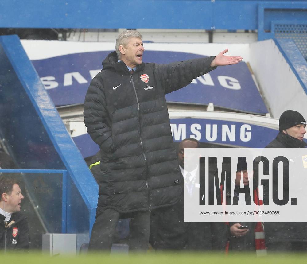 Arsene Wenger Manager of Arsenal - Barclays Premier League - Chelsea FC vs FC Arsenal - Stamford Bridge Stadium - London- 20 1 13 .