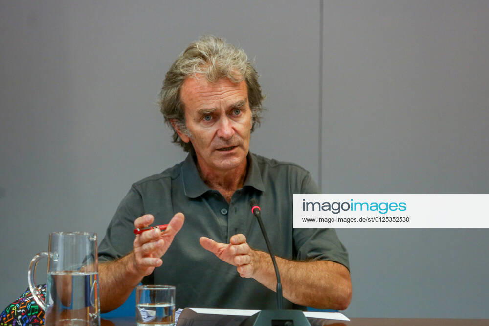 The director of the Center for Coordination of Alerts and Health Emergencies, Fernando Simon, during a conference to report on the Covid-19 pandemic, July 12, 2021, at the Ministry of Health, Madrid, (Spain). At the conference, Fernando Simon has reported that the incidence has risen this Monday to 368 cases in 14 days, and in the case of unvaccinated and aged below 30 years stands at 800. 12 JULY 2021;CONTAGIONS;INFECTED;PANDEMIC;CORONAVIRUS;CASES LagenciaEP PRESS R.Rubio.POOL 07 12 2021 Madrid Madrid Spain