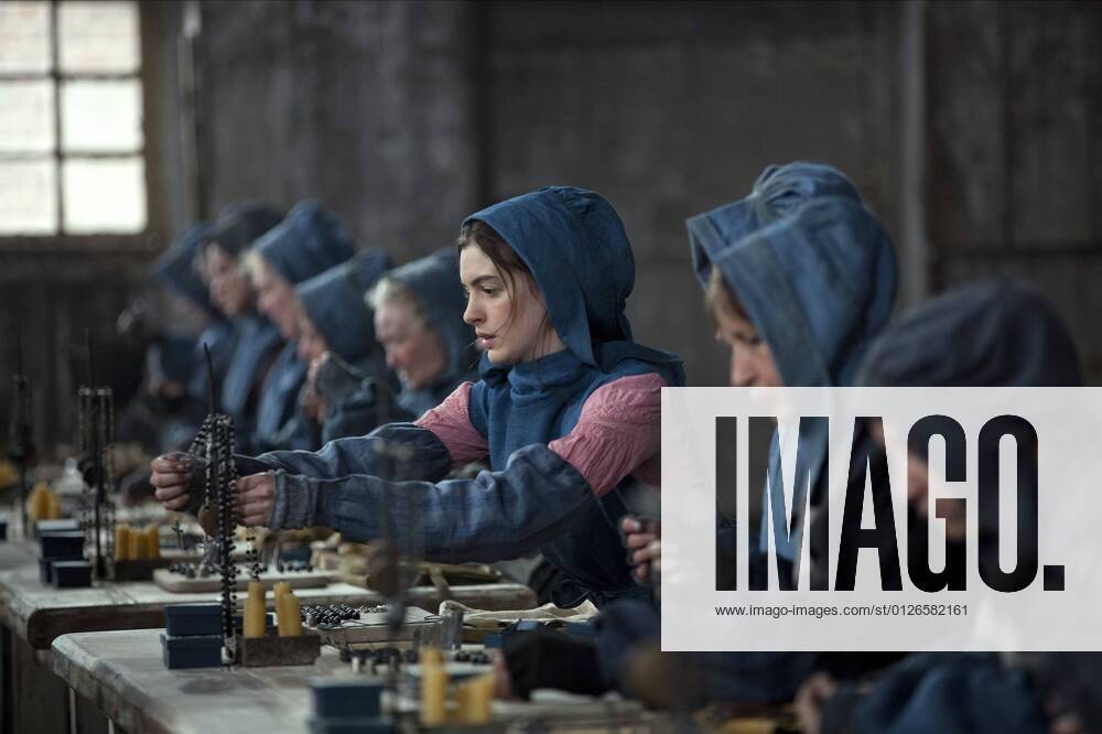 OSCARS: Beste Nebendarstellerin, Preisträgerinnen 2011-2020 Anne Hathaway Characters: Fantine Film: Les Miserables (Les Miserables) Usa Uk 2012, Literaturverfilmung (Based On The Book By Victor Hugo) Director: Tom Hooper 05 December 2012