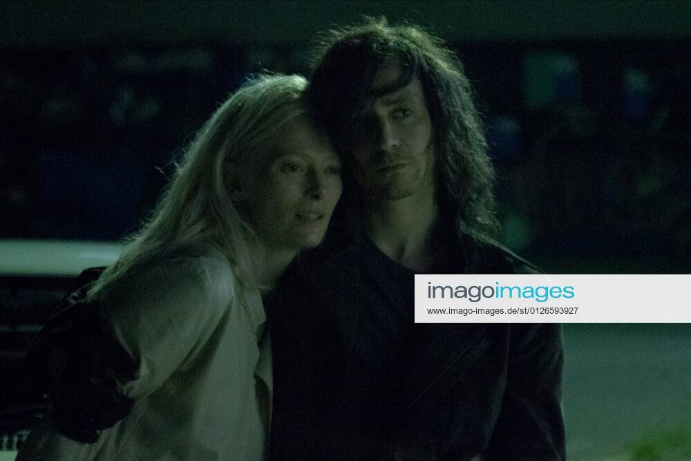 Tilda Swinton & Tom Hiddleston Characters: Eve, Adam Film: Only Lovers Left Alive (UK DE FR GR 2013) Director: Jim Jarmusch 25 May 2013