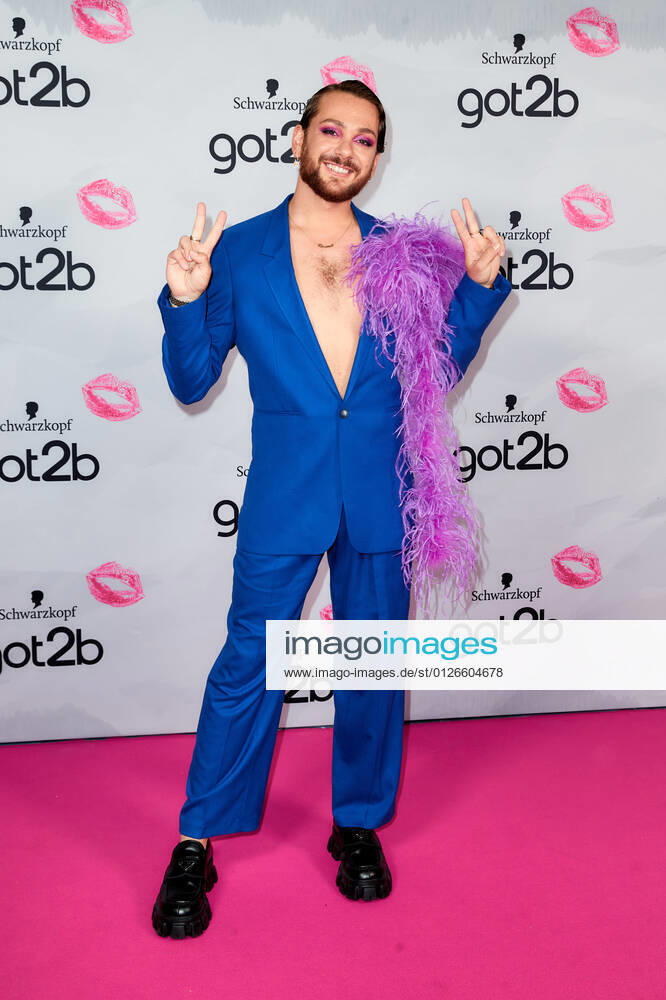 Got2b Make-up Launch Event Riccardo Simonetti auf dem roten Teppich beim got2b Make-up Launch Event im Michelberger Hotel in Berlin.