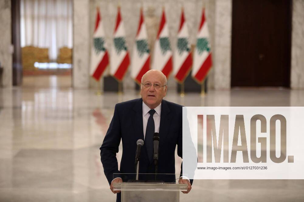 (210726) -- BAABDA (LEBANON), July 26, 2021 -- Najib Mikati gives a speech following his appointment at Baabda Palace near Beirut, Lebanon, on July 26, 2021. Newly appointed Lebanese Prime Minister Najib Mikati vowed on Monday to quickly form a cabinet capable of implementing structural reforms based on the French initiative in cooperation with the civil society, Annahar local newspaper reported. ) LEBANON-BAABDA-NEWLY APPOINTED PRIME MINISTER BilalxJawich