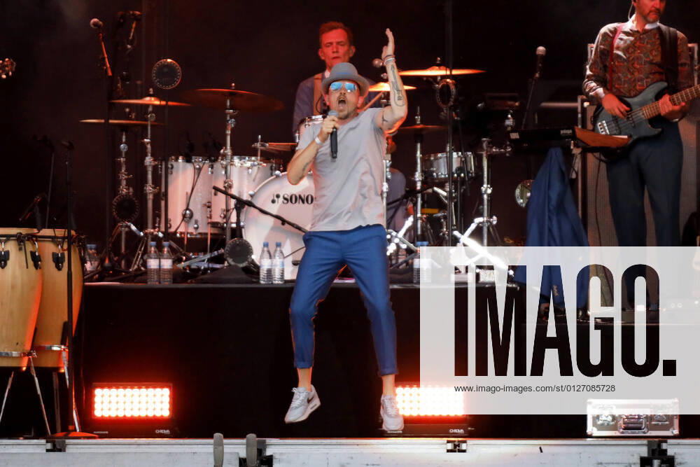 Bilder des Jahres 2021, Entertainment 07 Juli Entertainment Themen der Woche KW30 Jan Delay live beim Strandkorb Open Air im Sparkassenpark Mönchengladbach. Mönchengladbach