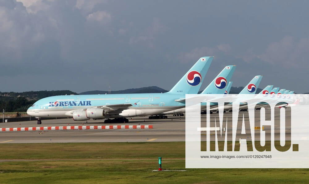 Korean Airline INCHEON, SOUTH KOREA, AUG 10: Koran Airline passenger jets are parked in Incheon Intenational Airport on August 10, 2021. Tokyo Japan 6909_245939