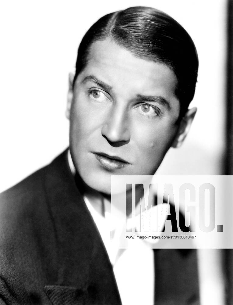 INNOCENTS OF PARIS, Maurice Chevalier, 1929 Ref:MBDINOF EC120 PUBLICATIONXNOTxINxCANxCHNxFRAxITAxJPNxNORxPOLxRUSxESPxUKxUSA