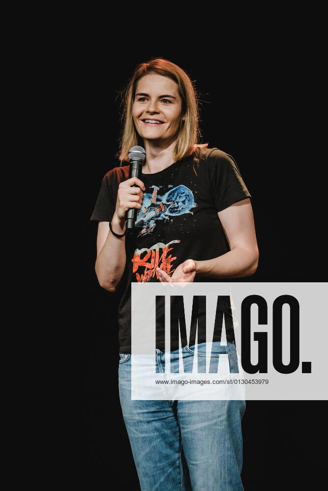Hazel Brugger Bern, Switzerland. 14th, August 2021. The Swiss-German comedian Hazel Brugger performs a live stand-up comedy show at Bierh?beli in Bern. Bern Switzerland