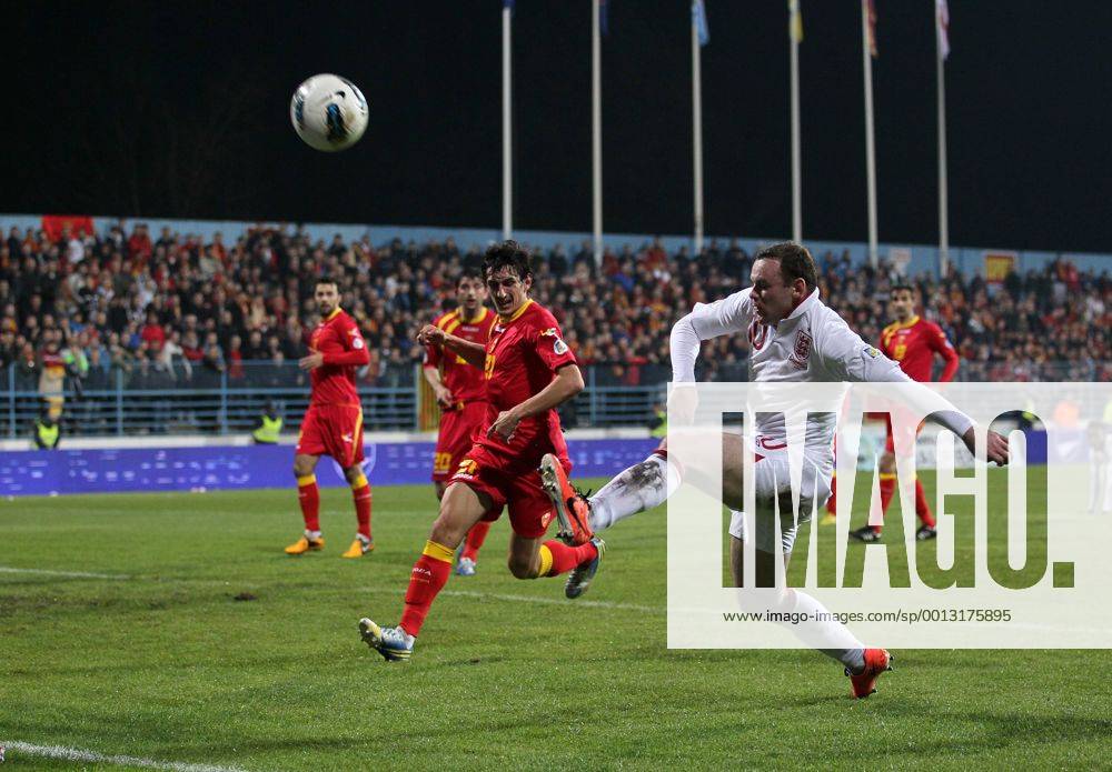 England s Wayne Rooney puts a chance wide..Montenegro v England- World Cup Qualifier - Podgorica City Stadium, Podgorica- 26 03 13 - Picture David Klein Sportimage .