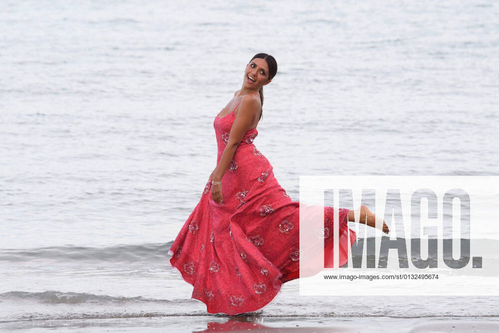 Filmfestspiele in Venedig, Photocall mit Patin Serena Rossi 78th Venice Film Festival 2021, photocall Serena Rossi madrina del festival
