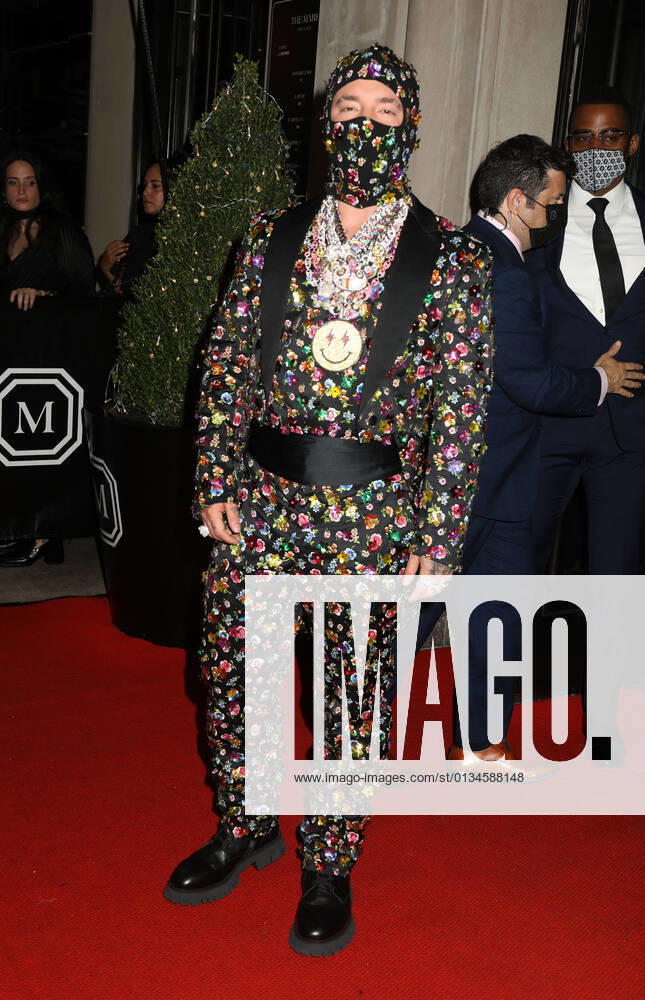 Singer J. BALVIN attends the 2021 VIP Met Gala departures held at The Mark Hotel. New York USA - ZUMAk03_ 20210913_zaf_k03_233
