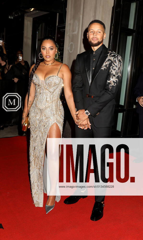 STEPHEN CURRY and AYESHA CURRY attend the 2021 VIP Met Gala departures held at The Mark Hotel. New York USA - ZUMAk03_ 20210913_zaf_k03_236