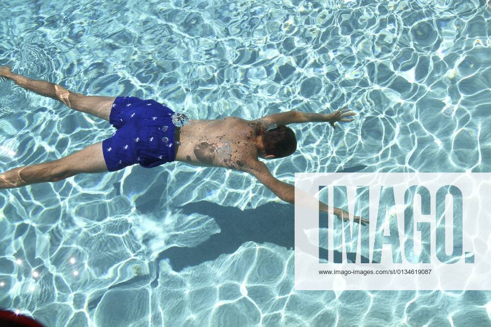 Schwimmen,swimmingpool,abkühlung,pool,pools,schwimmbad,schwimmbecken,schwimmbäder,swimming pool,swimming pools,swimmingpools,abkühlen,kühlen,kühlung