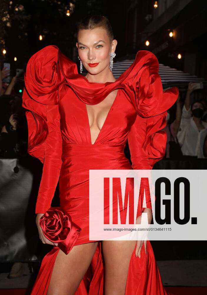 Model KARLIE KLOSS attends the 2021 VIP Met Gala departures held at The Mark Hotel. New York USA - ZUMAk03_ 20210913_zaf_k03_161