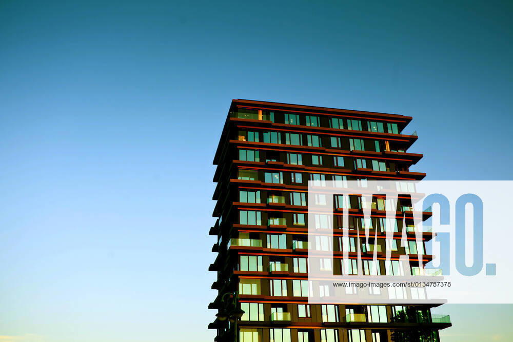 IMAGO Creative: Architektur in Berlin hochhaus,wohnblock,appartment,hochhäuser,geschosswohnungsbau,geschosswohnungsbauten,wohnblöcke,apartment,apartments,appartement,appartements,appartments