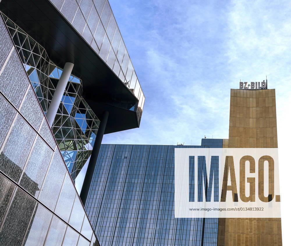 IMAGO Creative: Architektur in Berlin bürogebäude,axel springer se,b.z.,bürohaus,bürohäuser,bürokomplex