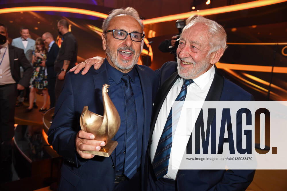 Wolfgang Stumph, Dieter Hallervorden bei der Goldene Henne 2021 in der Kongresshalle in Leipzig am 17.09.2021 - Aftershowparty