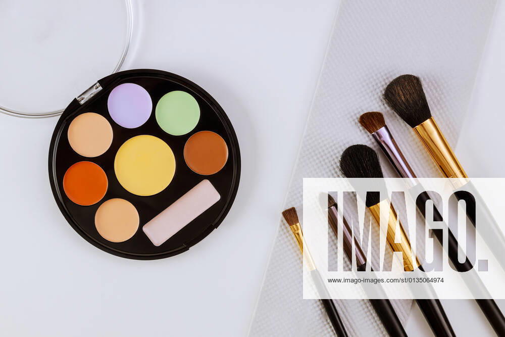 Lidschatten,make-up,schminkpinsel,liedschatten,kosmetik,make up,makeup,schminke,kosmetikpinsel,pinsel