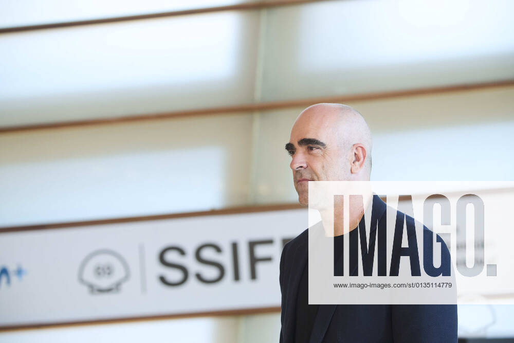 Luis Tosar attended Maixabel Photocall during 69th San Sebastian International Film Festival at Kursaal Palace on September 18, 2021 in Donostia San Sebastian, Spain Madrid Spain - ZUMAg15_ 20210918_zaf_g15_039