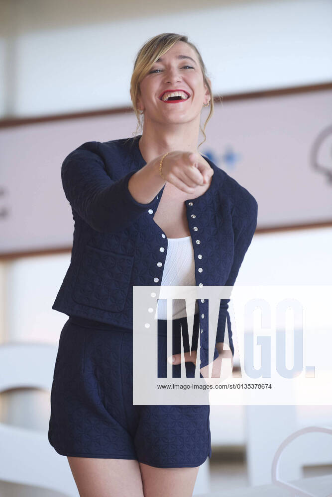 Abril Zamora attended HBO Series Photocall during 69th San Sebastian International Film Festival at Kursaal Palace on September 19, 2021 in Donostia San Sebastian, Spain Madrid Spain - ZUMAg15_ 20210919_zaf_g15_046