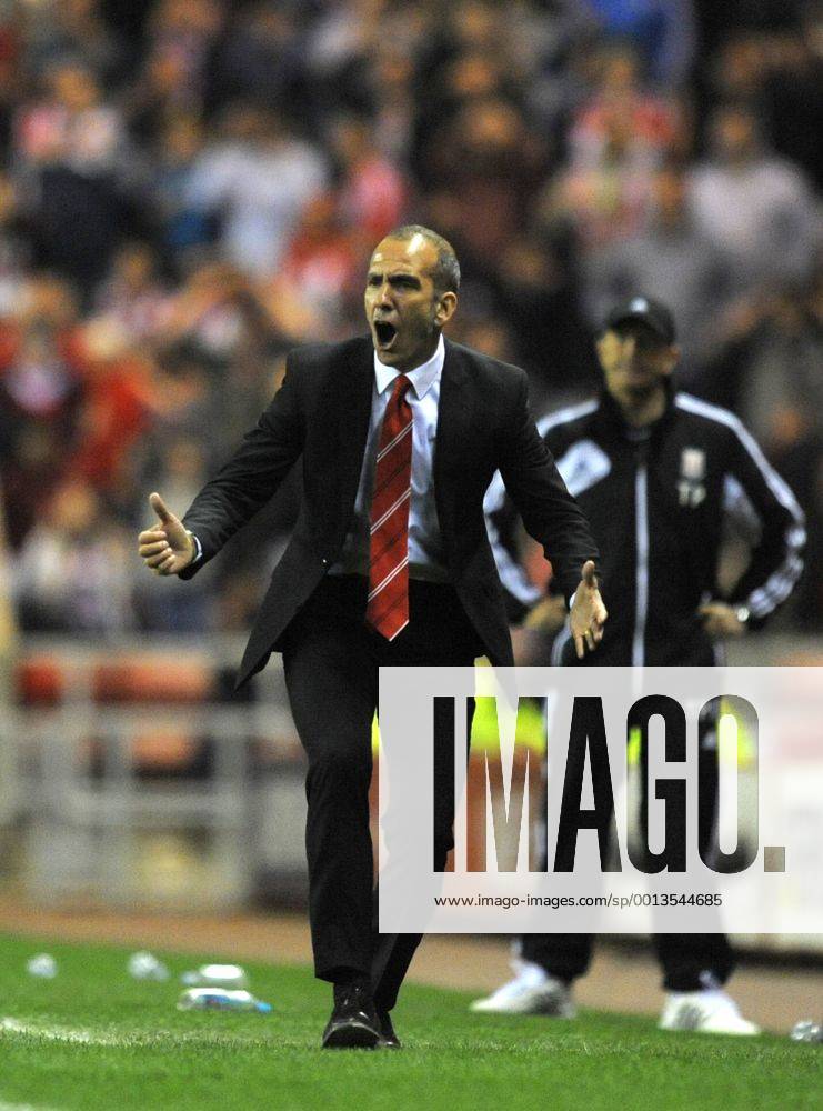 Sunderland manager Paolo Di Canio rues a missed chance on goal - Barclays Premier League - Sunderland vs Stoke City - Stadium of Light - Sunderland - 06 05 13 - Picture Richard Lee Sportimage .