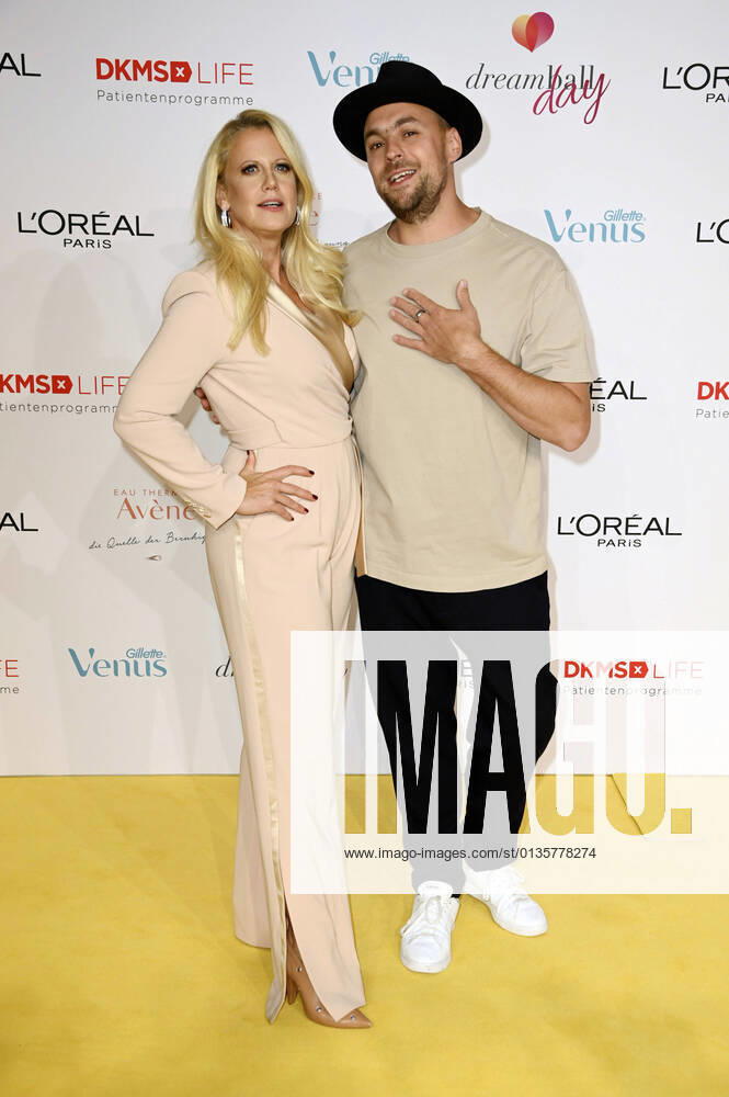 Barbara Schöneberger und Max Mutzke beim DKMS Life Dreamday 2021 im nhow Hotel. Berlin