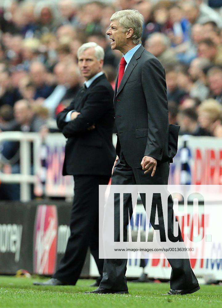 Football - English Premiership - Newcastle v Arsenal Arsene Wenger of Arsenal gestures during the Newcastle v Arsenal, Barclay s Premier League football match at St James Park, Newcastle. Colorsport 19th May 2013