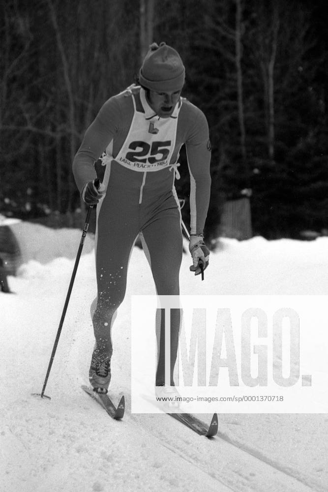 Ulrich Wehling (DDR) in der Loipe Nordische Kombination OS Winter Herren Olympische Winterspiele 1980, Olympia, Olympiade, Spiele, Langlauf, Skilanglauf, Vsw, Vneg Einzelbild Lake Placid