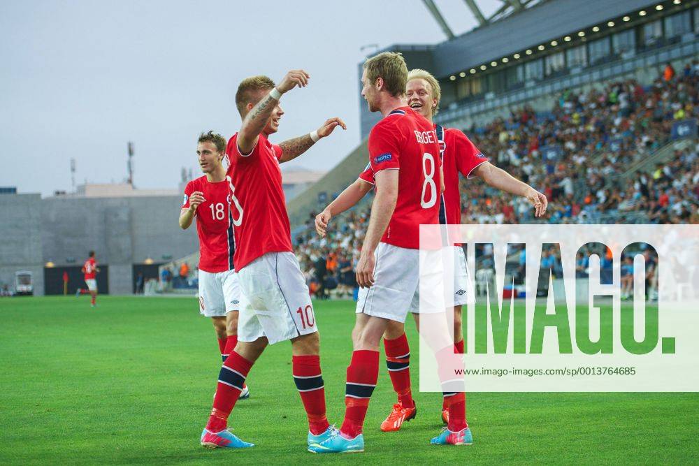(L-R) Magnus Eikrem of Norway U21, Marcus Pedersen of Norway U21, Jo Inge Berget of Norway U21, Havard Nielsen of Norway U21, Havard Nielsen of Norway U21 during the UEFA U21 Championship match between England U21 and Norway U21 on June 8, 2013 at the Ha Moshava stadium in Petah Tikva, Israel England U21 v Norway U21 UEFA EURO U21 2012 2013 IVx 1598584