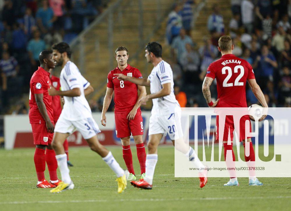 England s Jordan Henderson looks on dejected after going 1-0 down - Israel U21 vs England U21 - UEFA U21 Championship 2013 - Teddy Stadium - Jerusalem - Israel - 11 06 2013 - Pic David Klein Sportimage .