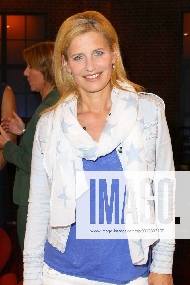Katrin Müller-Hohenstein bei der Aufzeichnung der WDR-Talkshow Kölner Treff im WDR Studio BS2. Köln, 14.06.2013 Foto:xFuturexImage