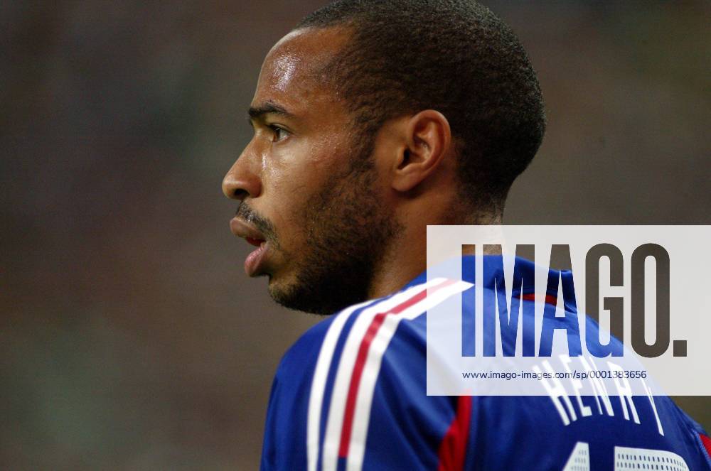 Thierry Henry (Frankreich) Fußball Länderspiel Herren Weltmeisterschaftsqualifikation 2004, Qualifikation, Länderspiel , Nationalmannschaft, Nationalteam Porträt pan7370 Paris