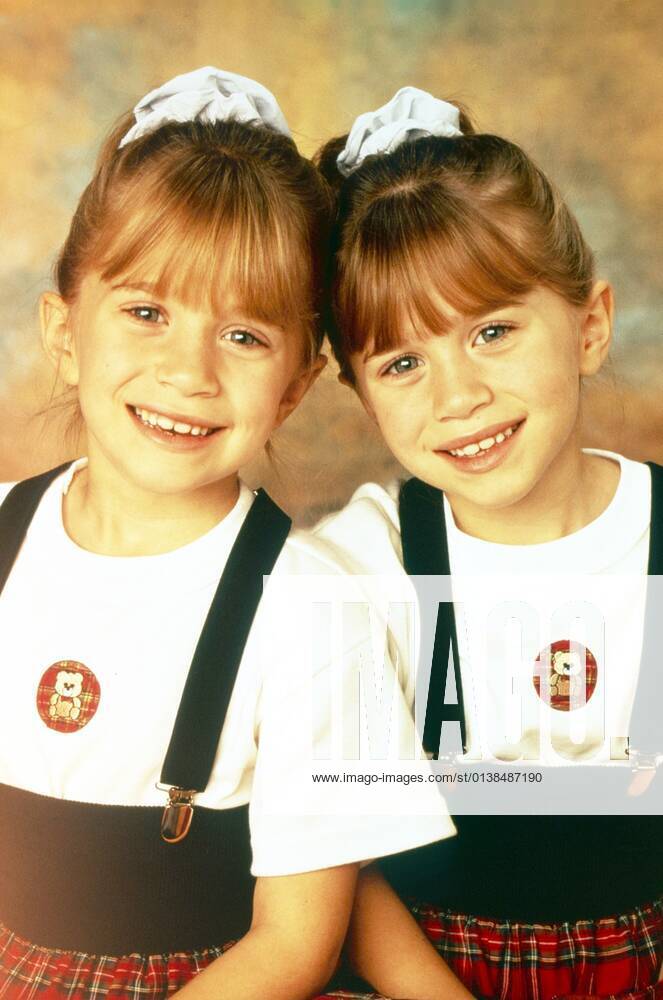 FULL HOUSE, Mary-Kate Olsen, Ashley Olsen, 1994, 1987-1995. ? ABC Courtesy Everett Collection Ref:TSDFUHO AB015 PUBLICATIONXNOTxINxCANxCHNxFRAxITAxJPNxNORxPOLxRUSxESPxUKxUSA