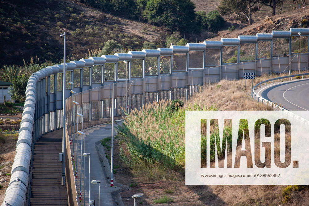 Grenzzaun an den EU - Außengrenzen: Ceuta