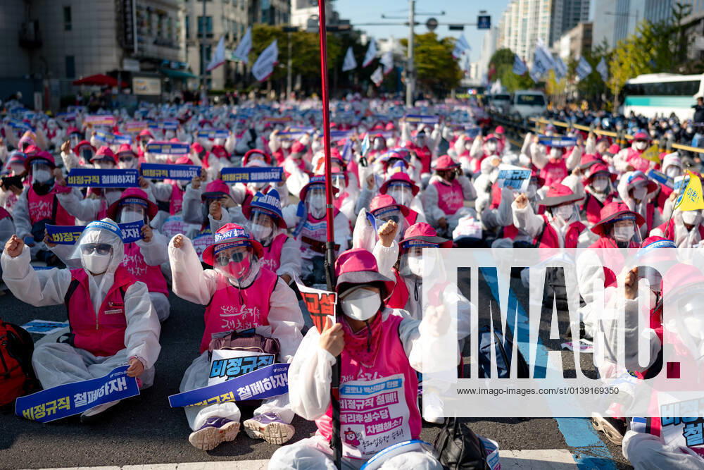 General Strike Of The Korean Confederation Of Trade Unions In Seoul Thousands of the Korean Confederation of Trade Unions members march to Seoul City hall during a rally against the government s labor policy on October 20, 2021 in Seoul, South Korea. The union members hold a massive rally in Seoul as an one-day strike aimed at bringing labor issues to the next presidential election in 2022. Seoul South Korea