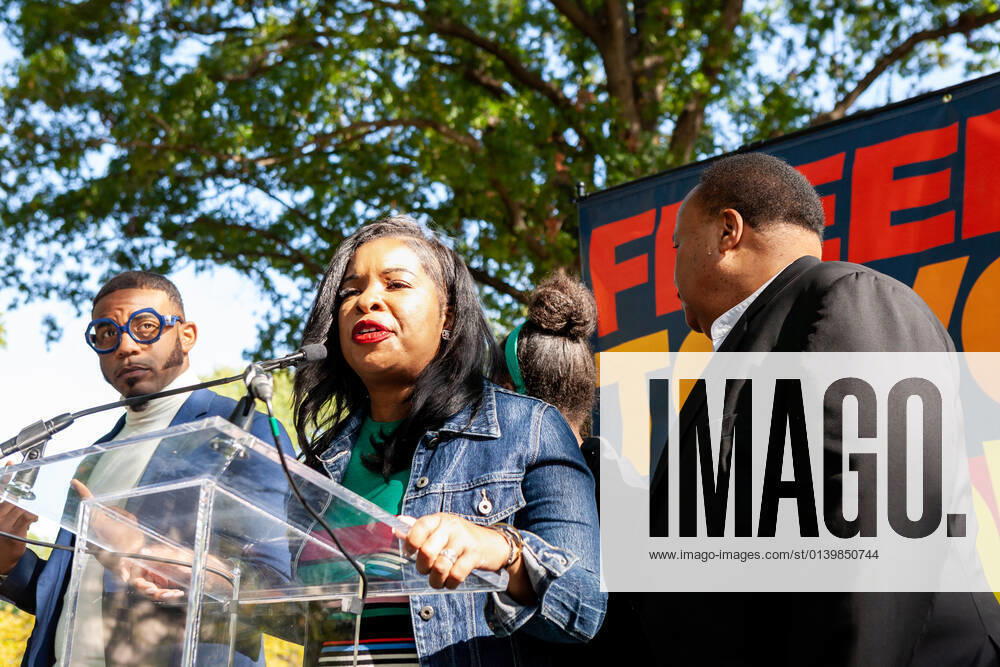 3-day relay for voting rights ends with rally at US Capitol Arndrea Waters King speaks during a rally at the end of a relay for voting rights at the US Capitol. Protesters began the relay in West Virginia and walked or biked for the 3 days to the US Capitol. Protesters are demanding that Congress pass legislation protecting the right to vote for all Americans. Washington District of Columbia United States