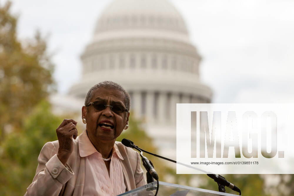3-day relay for voting rights ends with rally at US Capitol Eleanor Holmes Norton, DC s non-voting delegate to Congress, speaks during a rally at the end of a relay for voting rights at the US Capitol. Protesters began the relay in West Virginia and walked or biked for the 3 days to the US Capitol. Protesters are demanding that Congress pass legislation protecting the right to vote for all Americans. Washington District of Columbia United States