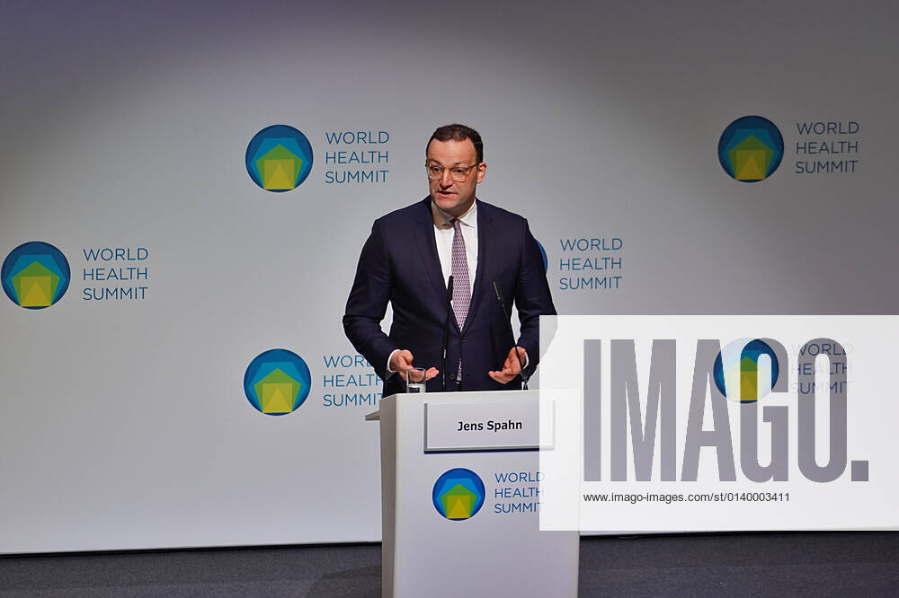 Bundesgesundheitsminister Jens Spahn auf der internationalen Gesundheitskonferenz World Health Summit Bundesgesundheitsminister Jens Spahn bei der Eröffnung der internationalen Gesundheitskonferenz World Health Summit Berlin Berlin GER