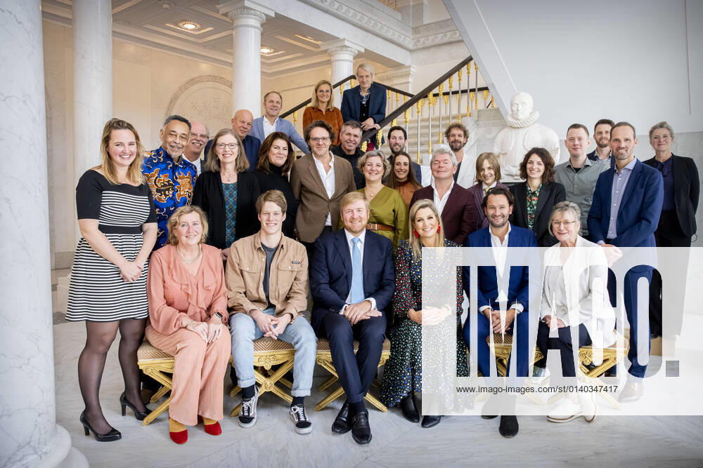 Palace Queen Maxima and King Willem-Alexander pose with the winners of the Uitblinkerslunch, 26 Dutch people who have distinguished themselves through a special achievement, at palace Noordeinde in The Hague. Â