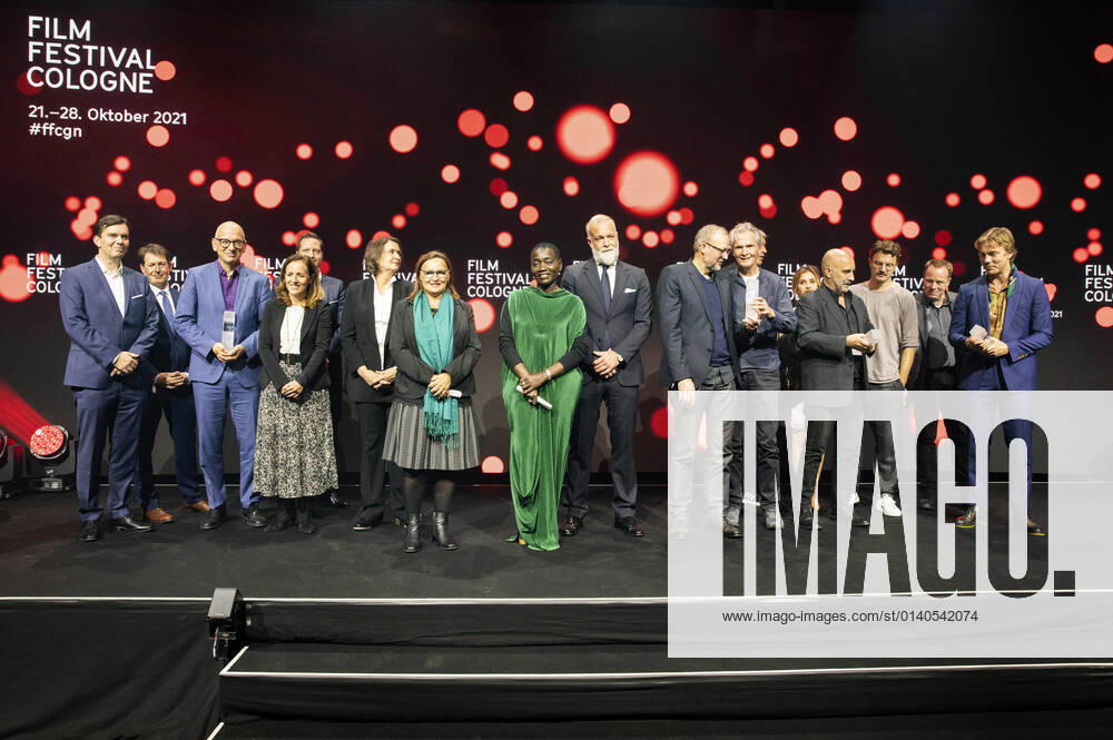Bilder des Jahres 2021, Entertainment 10 Oktober Entertainment Themen der Woche KW43 Die Preisträger und Laudatoren bei der Verleihung der Film Festival Cologne Awards 2021 auf dem 31. Film Festival Cologne 2021 im E-Werk. Köln