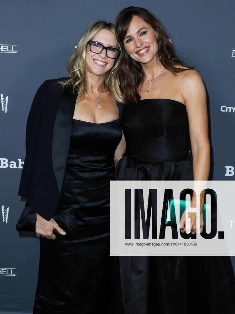 Baby2Baby 10-Year Gala 2021 Actress Jennifer Garner arrives at the Baby2Baby 10-Year Gala 2021 held at the Pacific Design Center on November 13, 2021 in West Hollywood, Los Angeles, California, United States. West Hollywood California United States