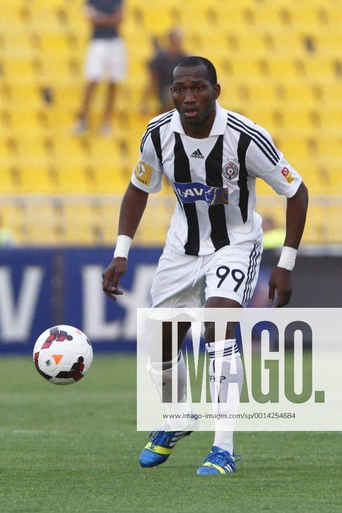 Eric Daniel Djemba Partizan Belgrad - FK Novi Pazar MarkoxMetlas