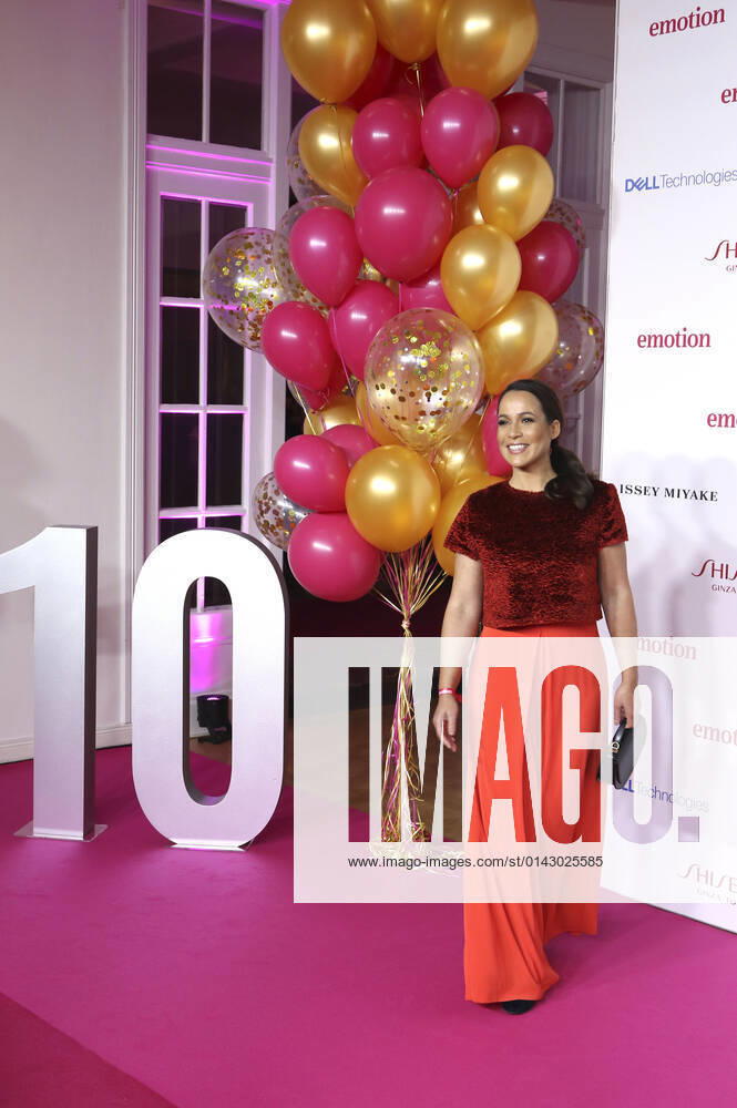 Nandini Mitra bei der 10. Verleihung des EMOTION Award 2021 im Curio Haus. Hamburg