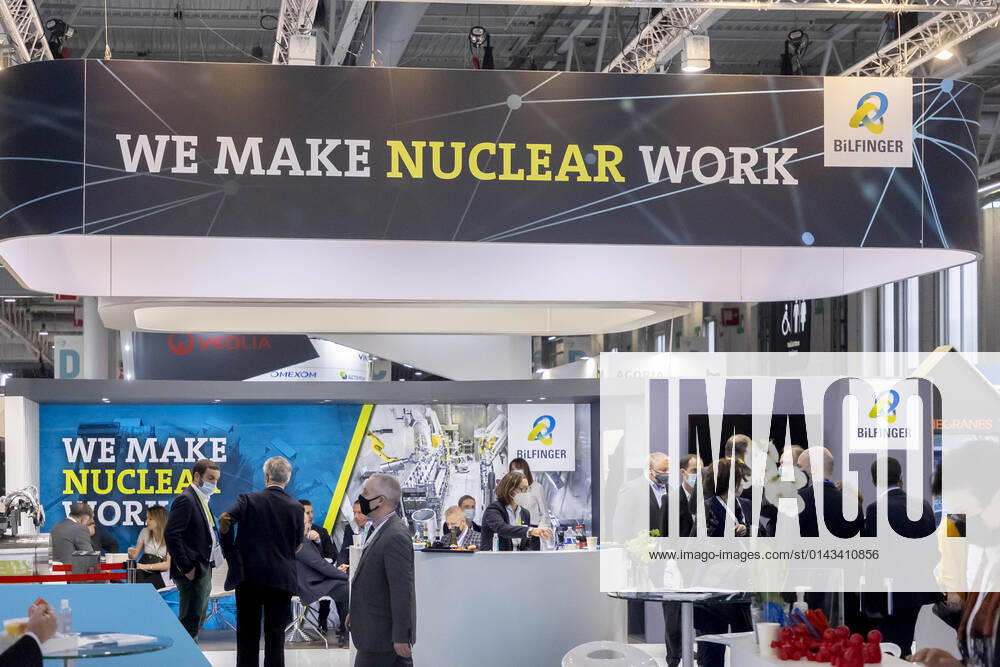 Villepinte, France November 30, 2021 - World Nuclear Exhibition (WNE). This civil nuclear exhibition welcomes more than 18,000 participants and 600 exhibitors from 65 countries including: South Korea, United States, United Kingdom and Russia. The nuclear energy sector is back in the spotlight ten years after the Fukushima Daiichi Nuclear Power Plant disaster in Japan, which led to the event being halted. ENERGIE NUCLEAIRE, CENTRALE NUCLEAIRE, ECONOMIE, SALON, ILLUSTRATION, GENERIQUE, ATMOSPHERE, AMBIANCE, BUSINESS, ATOME, REACTEUR NUCLEAIRE, FISSION, RADIOACTIVITE, CHANGEMENT CLIMATIQUE, EXPO, PRODUCTION D ENERGIE, ENVIRONNEMENT, QUESTIONS ENVIRONNEMENTALE, INDUSTRIE, ELECTRICITE, CONTAMINATION RADIOACTIVE, ACCIDENT NUCLEAIRE, DECHETS NUCL
