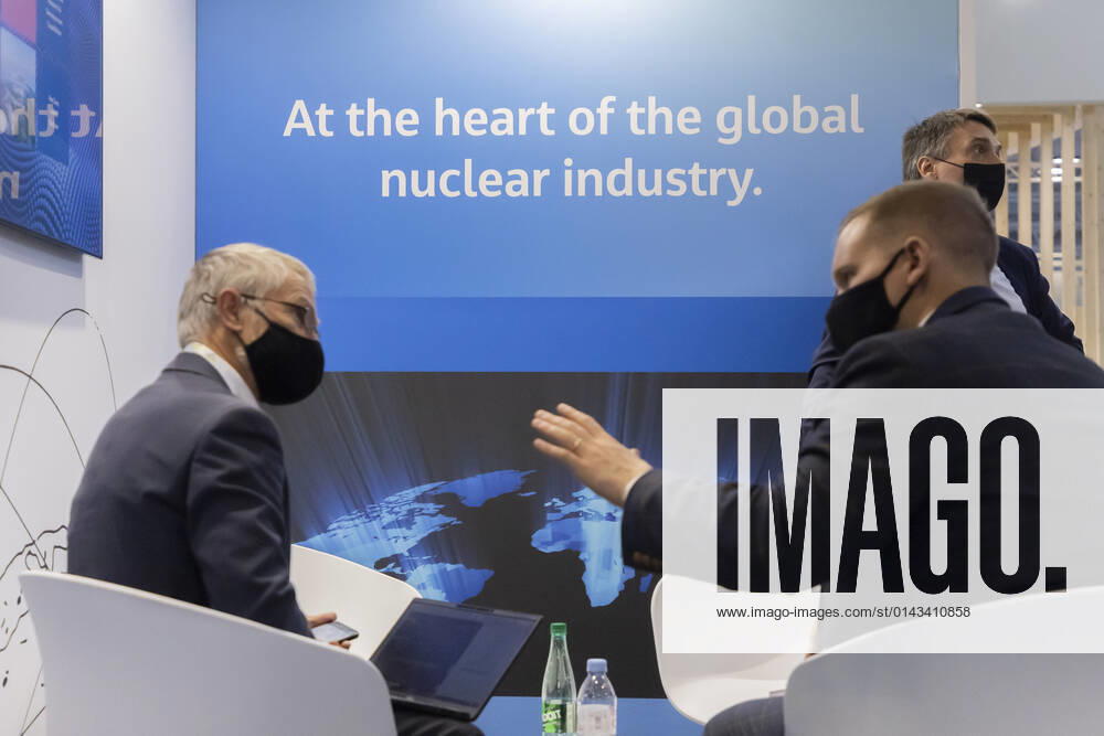 Villepinte, France November 30, 2021 - World Nuclear Exhibition (WNE). This civil nuclear exhibition welcomes more than 18,000 participants and 600 exhibitors from 65 countries including: South Korea, United States, United Kingdom and Russia. The nuclear energy sector is back in the spotlight ten years after the Fukushima Daiichi Nuclear Power Plant disaster in Japan, which led to the event being halted. ENERGIE NUCLEAIRE, CENTRALE NUCLEAIRE, ECONOMIE, SALON, ILLUSTRATION, GENERIQUE, ATMOSPHERE, AMBIANCE, BUSINESS, ATOME, REACTEUR NUCLEAIRE, FISSION, RADIOACTIVITE, CHANGEMENT CLIMATIQUE, EXPO, PRODUCTION D ENERGIE, ENVIRONNEMENT, QUESTIONS ENVIRONNEMENTALE, INDUSTRIE, ELECTRICITE, CONTAMINATION RADIOACTIVE, ACCIDENT NUCLEAIRE, DECHETS NUCL
