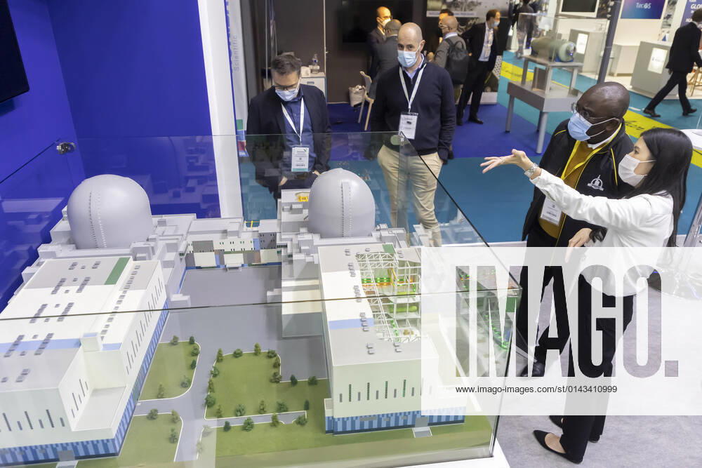 Villepinte, France November 30, 2021 - World Nuclear Exhibition (WNE). This civil nuclear exhibition welcomes more than 18,000 participants and 600 exhibitors from 65 countries including: South Korea, United States, United Kingdom and Russia. The nuclear energy sector is back in the spotlight ten years after the Fukushima Daiichi Nuclear Power Plant disaster in Japan, which led to the event being halted. ENERGIE NUCLEAIRE, CENTRALE NUCLEAIRE, ECONOMIE, SALON, ILLUSTRATION, GENERIQUE, ATMOSPHERE, AMBIANCE, BUSINESS, ATOME, REACTEUR NUCLEAIRE, FISSION, RADIOACTIVITE, CHANGEMENT CLIMATIQUE, EXPO, PRODUCTION D ENERGIE, ENVIRONNEMENT, QUESTIONS ENVIRONNEMENTALE, INDUSTRIE, ELECTRICITE, CONTAMINATION RADIOACTIVE, ACCIDENT NUCLEAIRE, DECHETS NUCL